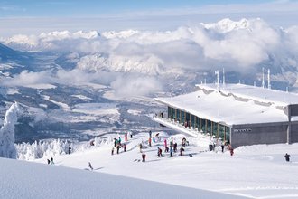 Skigebiet Patscherkofel mit Blick nach Innsbruck