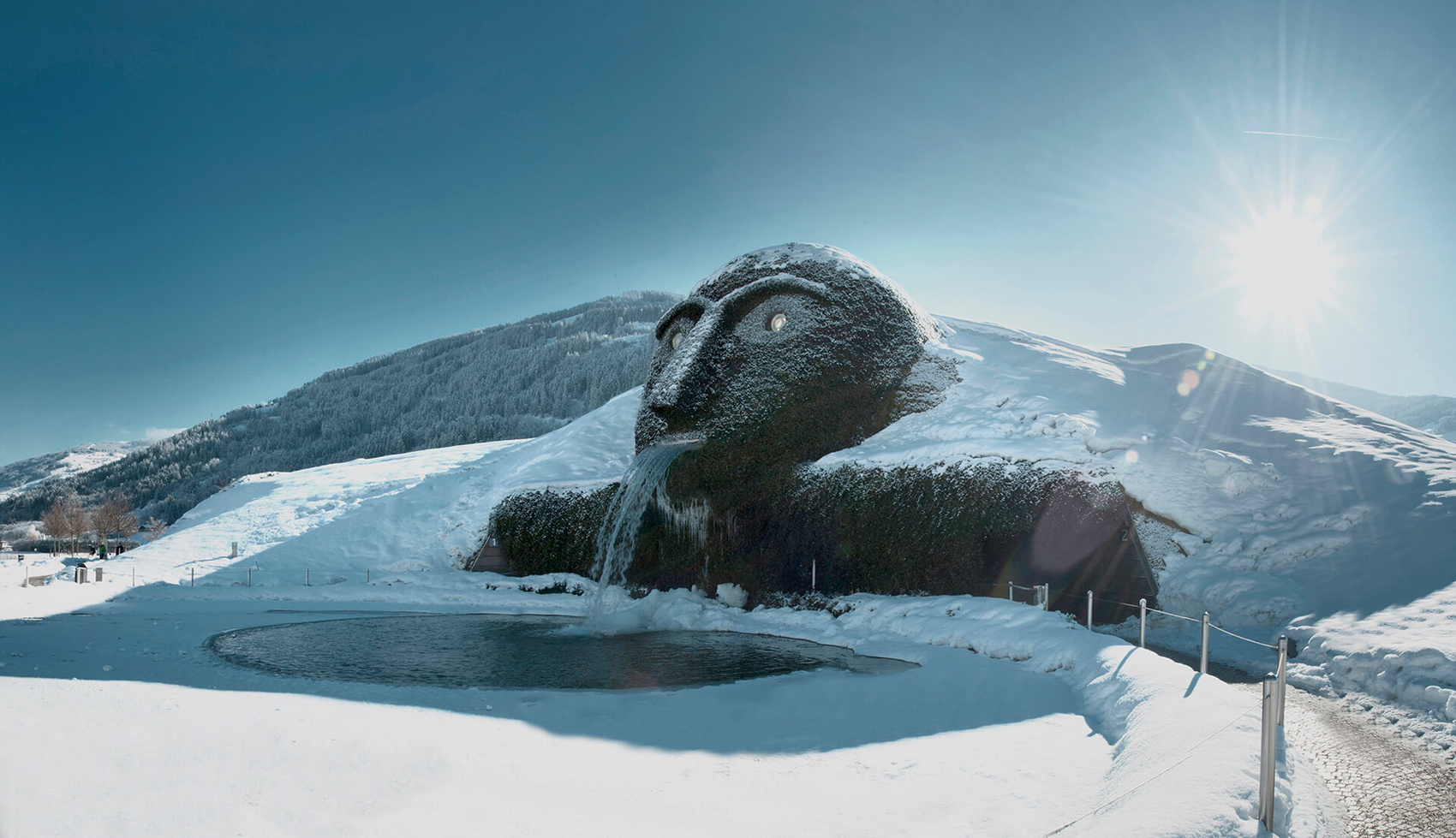 Swarovski Crystal Worlds | SKI plus CITY Pass Stubai Innsbruck