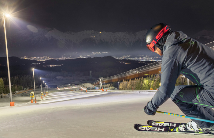 Nacht Skifahren am Patscherkofel 