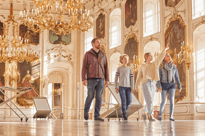 Besucher in der Hofburg.